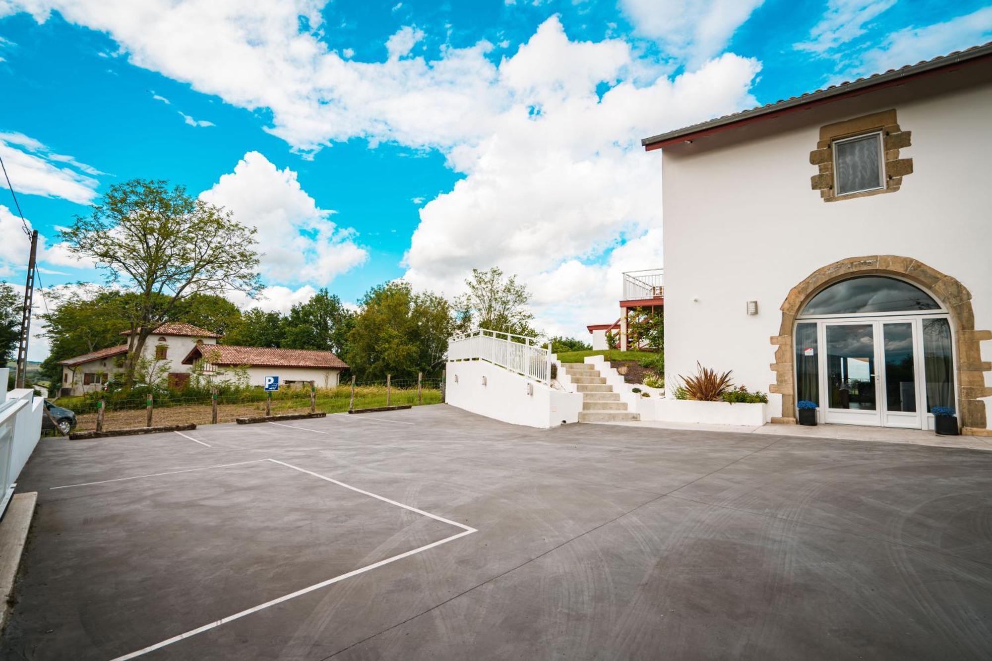 Bed & Breakfast Perbos 1556 La Bastide-Clairence Eksteriør billede